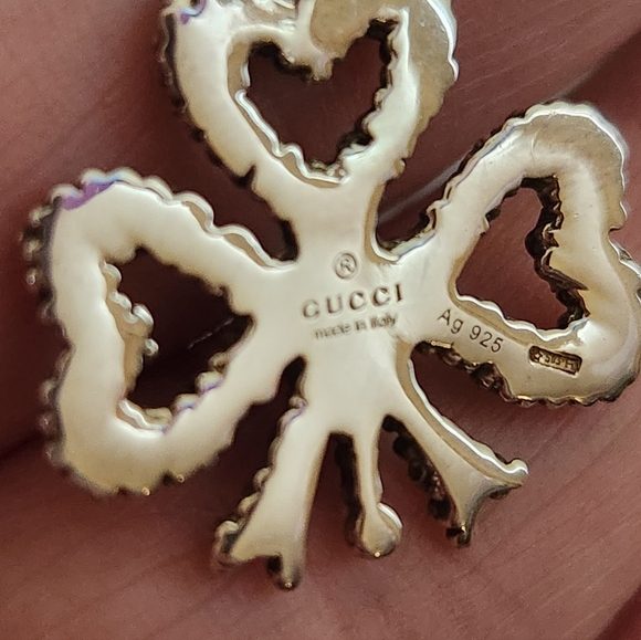 Gucci Sterling Silver & Pearl Heart Clover Necklace - Picture 4 of 6